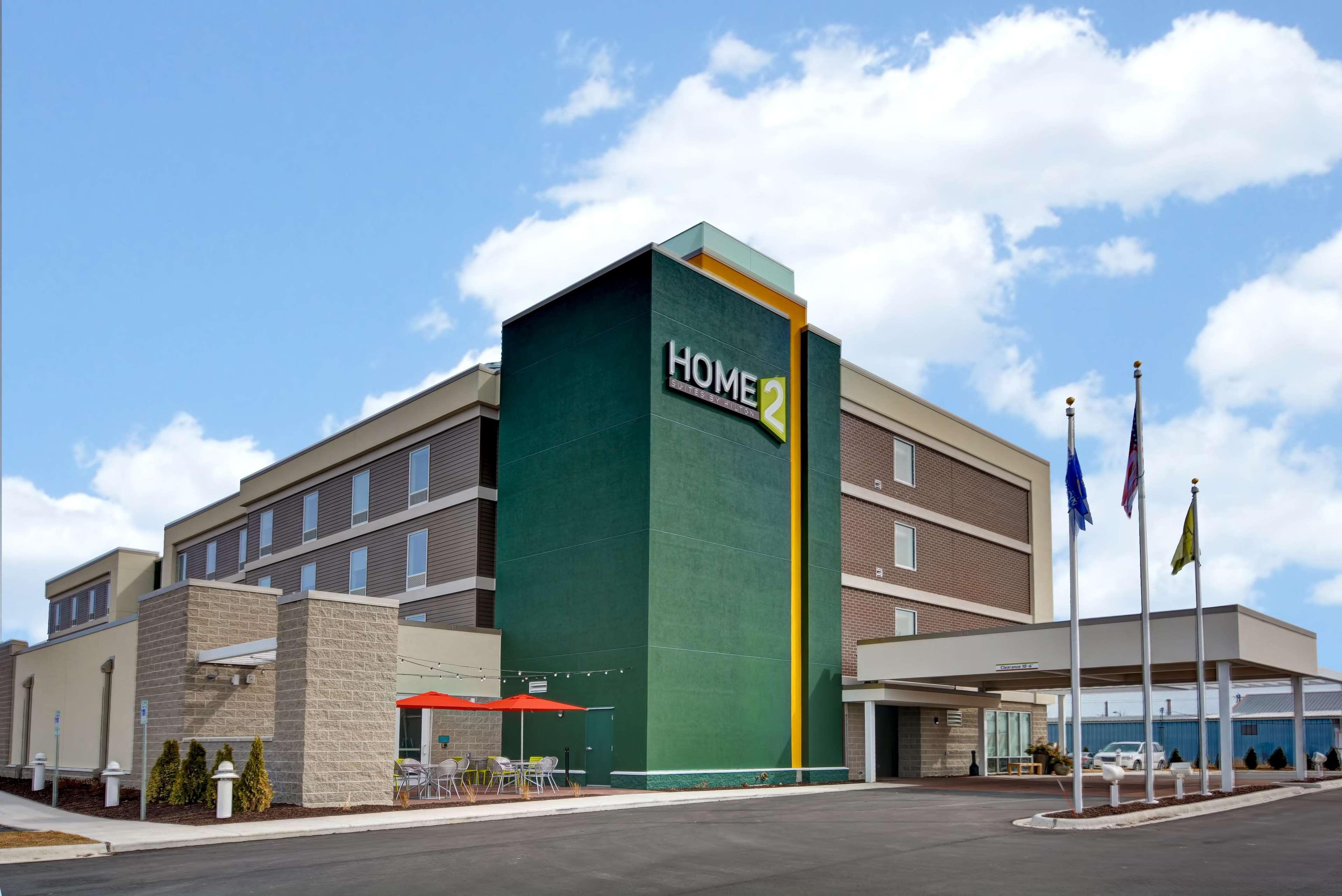 Home2 Suites Green Bay Exterior photo